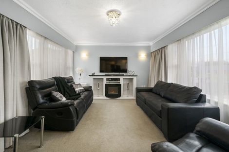 Photo of property in 21 Rata Street, Wainuiomata, Lower Hutt, 5014