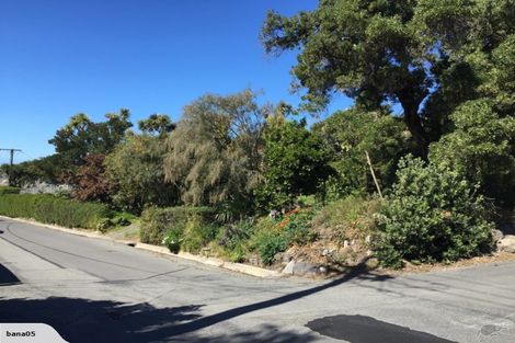 Photo of property in 28 Seamount Terrace, Mount Pleasant, Christchurch, 8081