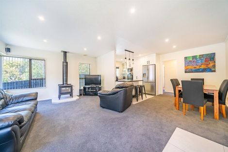 Photo of property in 33 Trelawney Road, Wainuiomata, Lower Hutt, 5014