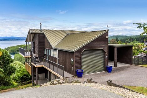 Photo of property in 73 Wakeman Road, Acacia Bay, Taupo, 3330