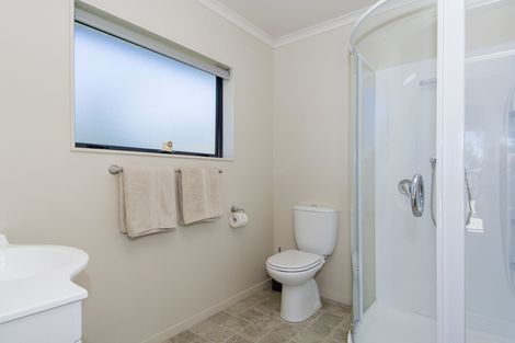 Photo of property in 25 Hawk Place, Welcome Bay, Tauranga, 3112