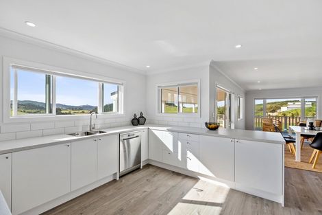 Photo of property in 35 Old Waipu Road North, Mangawhai, Kaiwaka, 0573