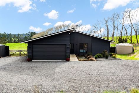 Photo of property in 887 Three Mile Bush Road, Ruatangata West, Kamo, 0185