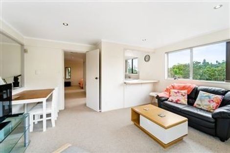 Photo of property in 43 Redwing Street, Browns Bay, Auckland, 0630