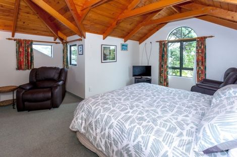 Photo of property in 54 Riverview Road, Cooks Beach, Whitianga, 3591