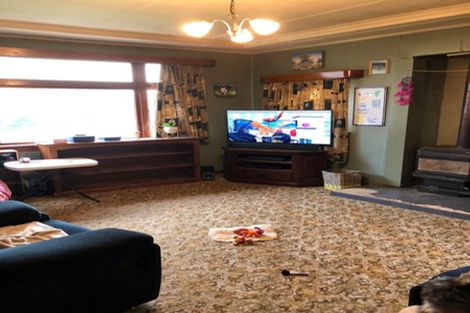 Photo of property in 13 Hunter Street, Edendale, 9825