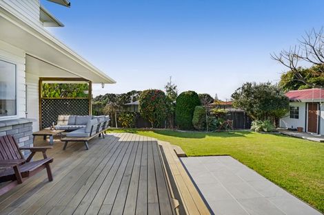 Photo of property in 24 Culzean Grove, Bell Block, New Plymouth, 4312