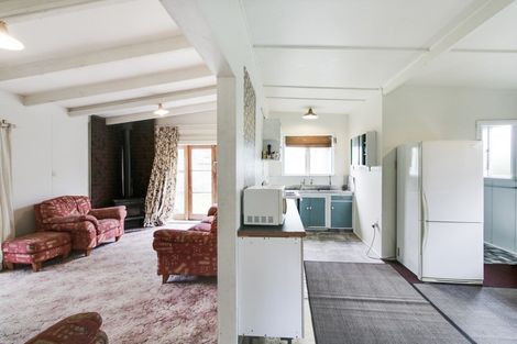 Photo of property in 26 Kent Avenue, Waitarere Beach, Levin, 5510