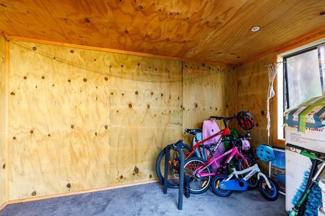 Photo of property in 6a Shaldon Crescent, Blagdon, New Plymouth, 4310