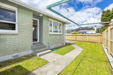 Photo of property in 17 Islington Street, Trentham, Upper Hutt, 5018