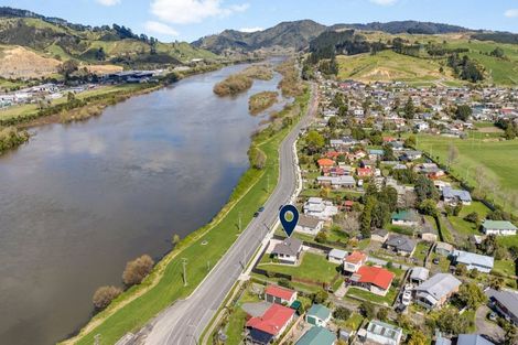Photo of property in 28 Riverview Road, Huntly, 3700