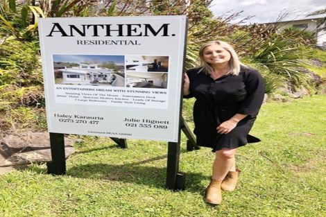 Photo of property in 23 Orion Drive, Welcome Bay, Tauranga, 3112