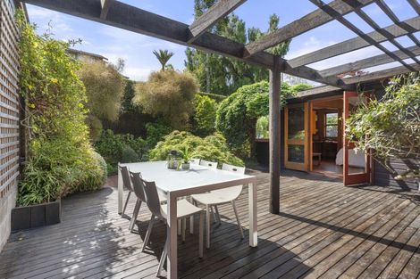 Photo of property in 25a Portland Road, Remuera, Auckland, 1050