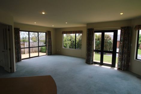 Photo of property in 36d Shelter Grove, Frankleigh Park, New Plymouth, 4310