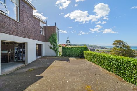 Photo of property in 4 Winston Place, Kew, Dunedin, 9012
