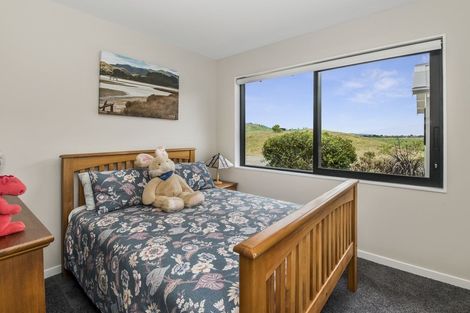 Photo of property in 161 Harakeke Road, Te Horo, Otaki, 5581