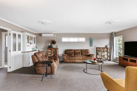 Photo of property in 23 Links View Drive, Omokoroa, 3114