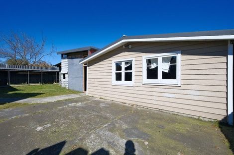 Photo of property in 111 Chichester Drive, Rosehill, Papakura, 2113