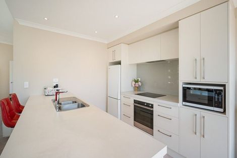 Photo of property in 1/4 Woodlau Rise, Huntsbury, Christchurch, 8022
