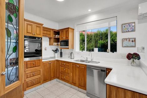 Photo of property in 11b Hine Street, New Plymouth, 4310