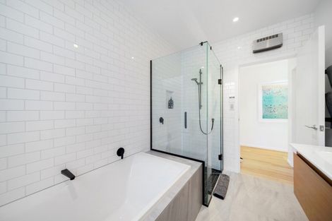 Photo of property in 3a Glenelg Lane, Jacks Point, 9371