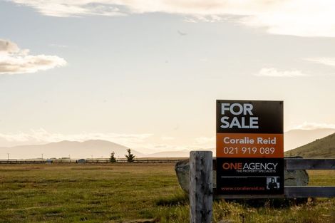 Photo of property in 6 Cameron Place, Ben Ohau, Twizel, 7999