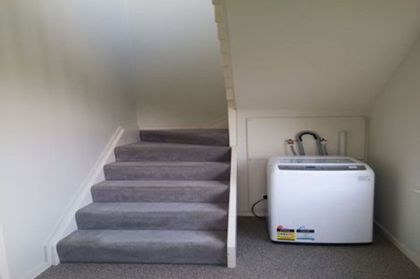 Photo of property in 28 Talavera Terrace, Kelburn, Wellington, 6012