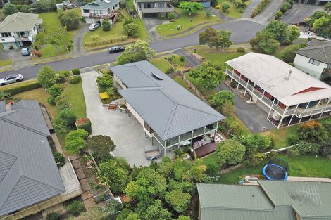 Photo of property in 10 Brampton Road, Snells Beach, 0920