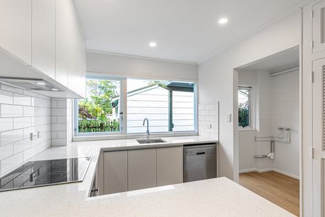 Photo of property in 2/6 Griffen Road, Mount Roskill, Auckland, 1041