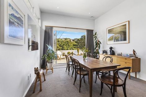 Photo of property in 23 Moana Road, Kelburn, Wellington, 6012
