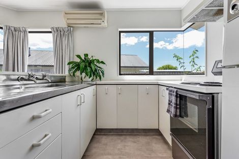 Photo of property in 100a Mansel Avenue, Hillcrest, Hamilton, 3216