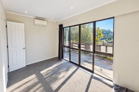 Photo of property in 2 Eclipse Lane, Whitby, Porirua, 5024