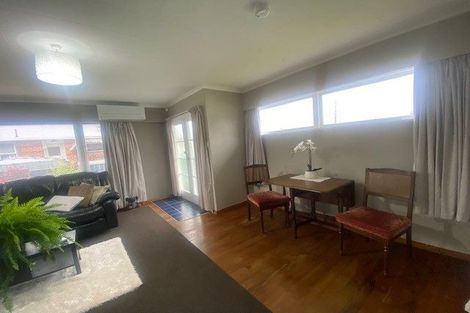 Photo of property in 87a Karamu Crescent, Wainuiomata, Lower Hutt, 5014