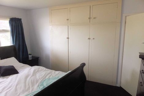 Photo of property in 5 Gladson Avenue, Sockburn, Christchurch, 8042