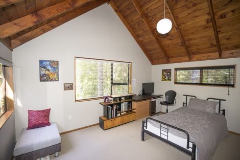 Photo of property in 37 Homewood Place, Chatswood, Auckland, 0626