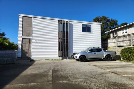 Photo of property in 10/50 Ocean View Road, Northcote, Auckland, 0627