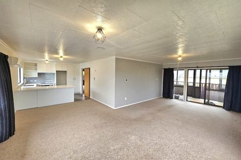 Photo of property in 23 Humphries Street, Inglewood, 4330