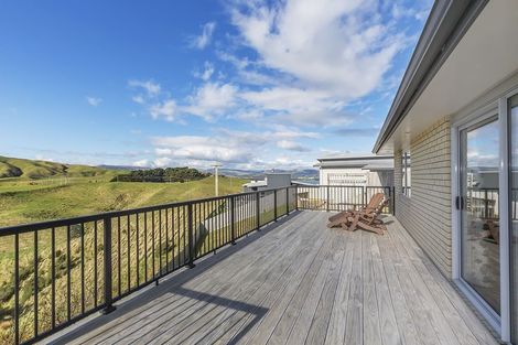 Photo of property in 54 Mo Street, Camborne, Porirua, 5026