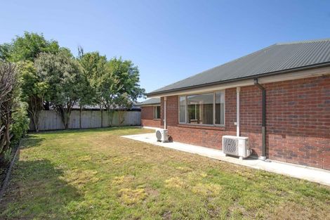 Photo of property in 41 Factory Road, Belfast, Christchurch, 8051