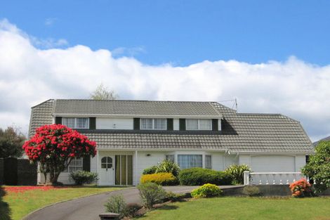 Photo of property in 92 Tamatea Road, Taupo, 3330
