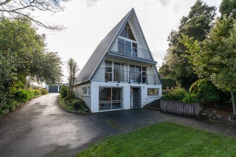 Photo of property in 19 Mckay Drive, Temple View, Hamilton, 3218