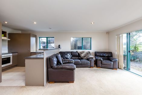 Photo of property in 19 Midshipman Court, Gulf Harbour, Whangaparaoa, 0930
