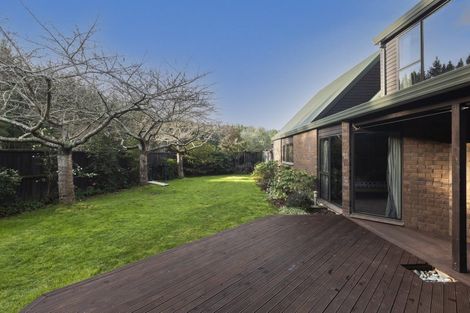 Photo of property in 271 Queenspark Drive, Parklands, Christchurch, 8083