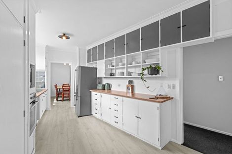 Photo of property in 587 Queen Street East, Levin, 5510