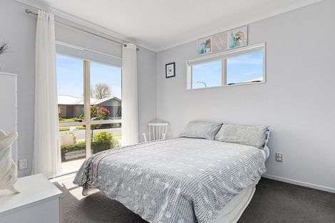 Photo of property in 5 Shrule Place, Huntington, Hamilton, 3210