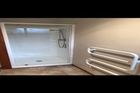 Photo of property in 11a Montgomery Terrace, Hokowhitu, Palmerston North, 4410