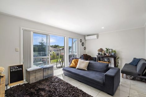 Photo of property in 7/15 Andersons Road, Oteha, Auckland, 0632