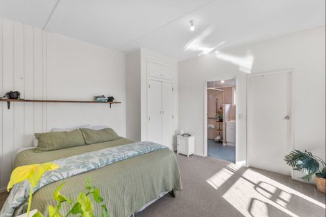 Photo of property in 11 Duke Street, Levin, 5510