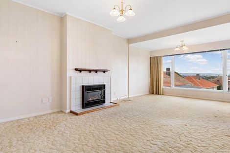 Photo of property in 18 Fulljames Avenue, Mount Roskill, Auckland, 1041