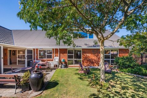 Photo of property in 4 Tui Mill Grove, Feilding, 4702